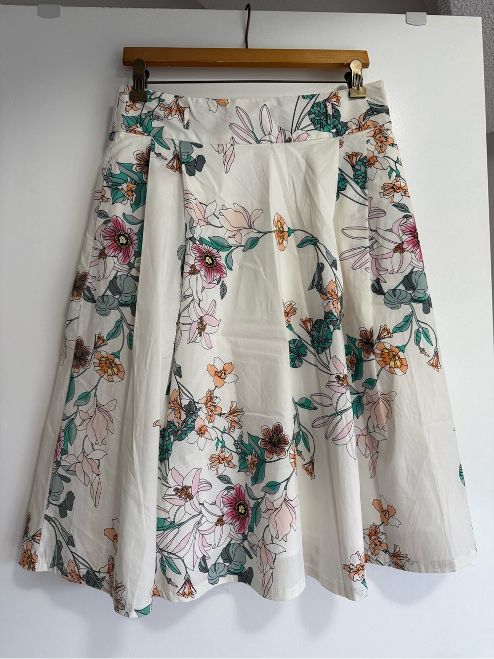 le chateau White Floral A-Line Skirt with Teal, Pink & Orange Accents